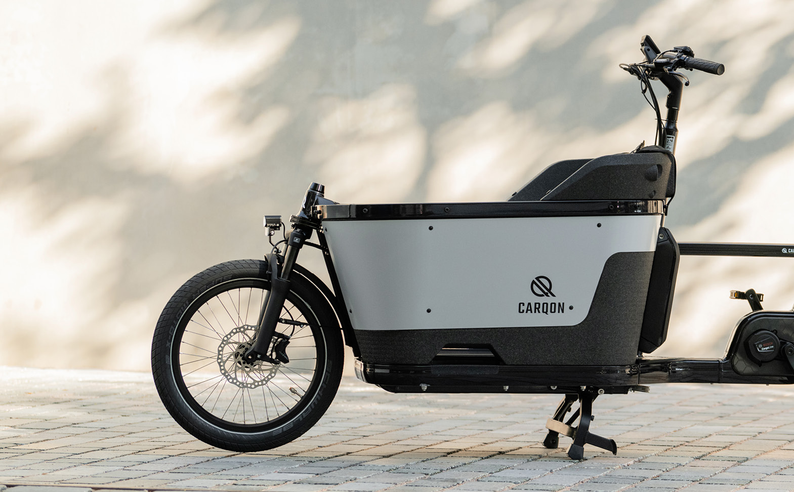 Dubbelkabel-stuursysteem